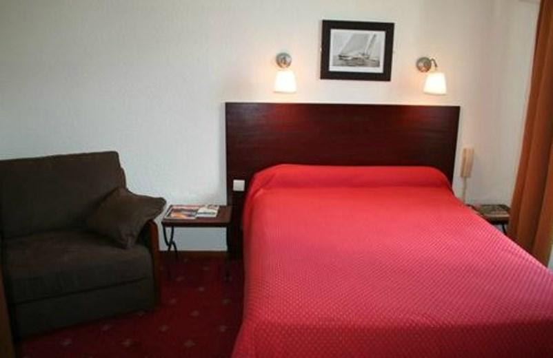 Logis La Régence Hotel Cherbourg en Cotentin Kültér fotó