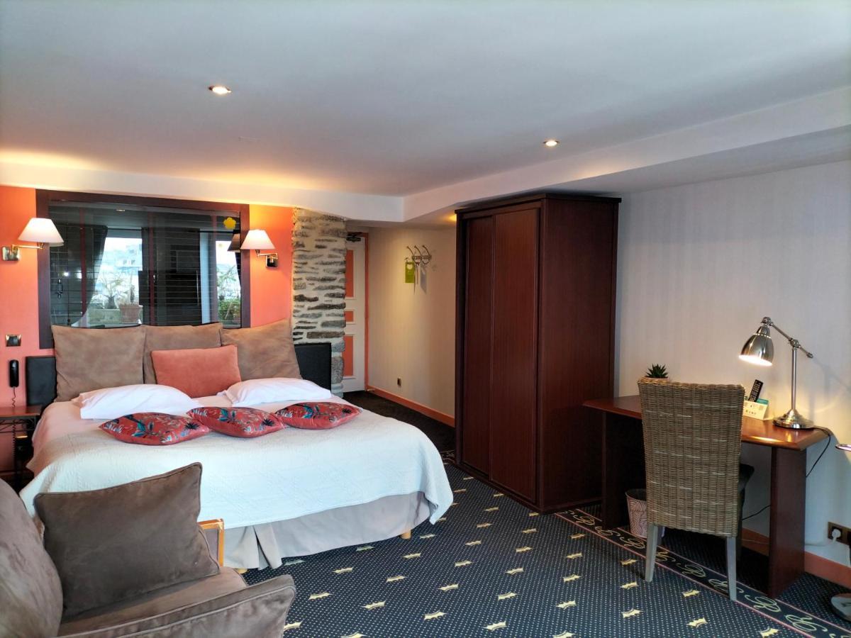 Logis La Régence Hotel Cherbourg en Cotentin Kültér fotó