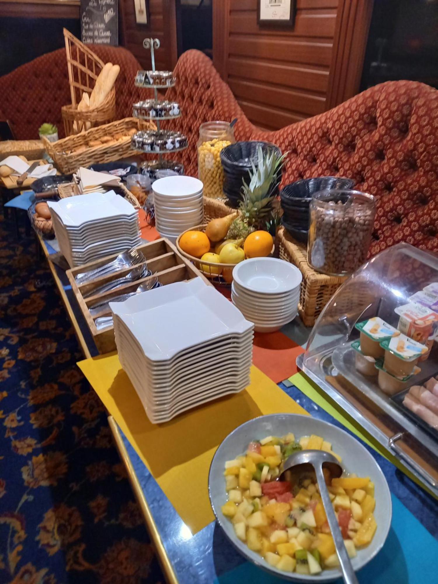 Logis La Régence Hotel Cherbourg en Cotentin Kültér fotó